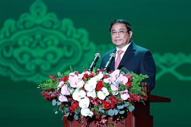 Premier vietnamita pide a Vietcombank promover papel rector en sector bancario hinh anh 1