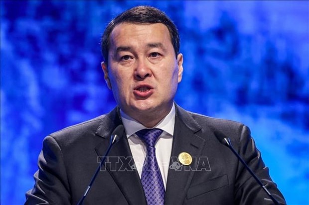 Vietnam felicita a primer ministro reelegido de Kazajistan hinh anh 1