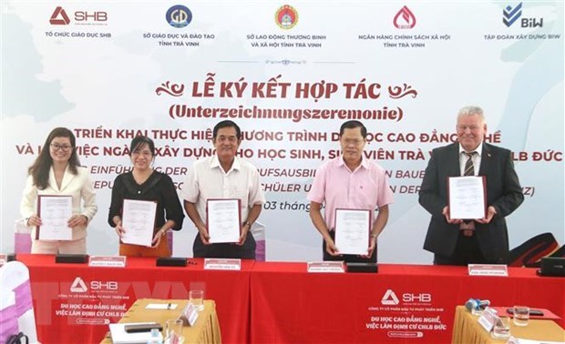 Provincia vietnamita coopera con socio aleman en formacion profesional hinh anh 1