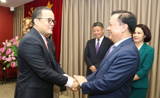 Resaltan potencial de cooperacion entre Hanoi y Santo Domingo hinh anh 1