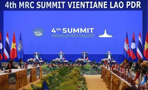 Vietnam se compromete a construir cuenca del rio Mekong prospera hinh anh 2