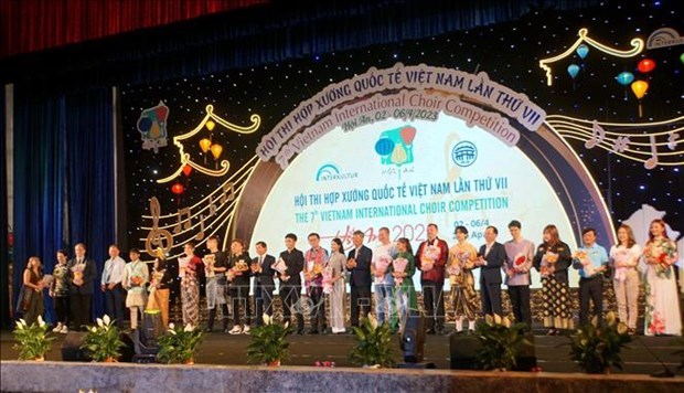 Eslovaquia gana primer premio en Concurso Internacional de Coros de Vietnam hinh anh 1