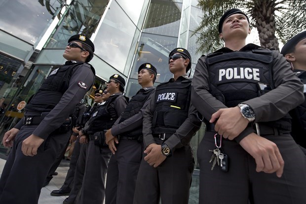 Policia tailandesa desplegara 90 mil oficiales para las elecciones hinh anh 1