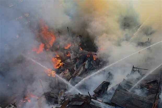 Siete personas murieron en incendio en Filipinas hinh anh 1