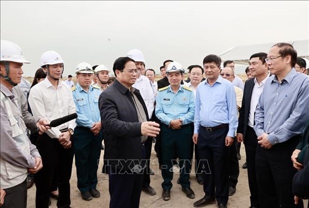 Premier vietnamita insta a promover desarrollo de la provincia de Dien Bien hinh anh 1