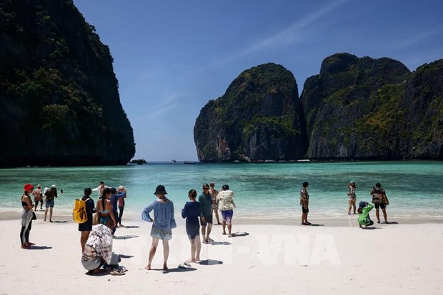 Isla tailandesa recauda decenas de miles de dolares por tarifas de entrada hinh anh 1