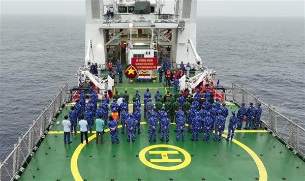 Vietnam y China concluyen patrullaje conjunto en Golfo de Tonkin hinh anh 2