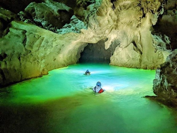 Descubren 22 nuevas cuevas en provincia central de Quang Binh hinh anh 1