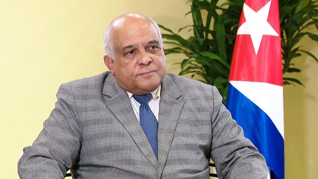 Embajador cubano resalta significado historico de visita de presidente del Legislativo vietnamita a Cuba hinh anh 2