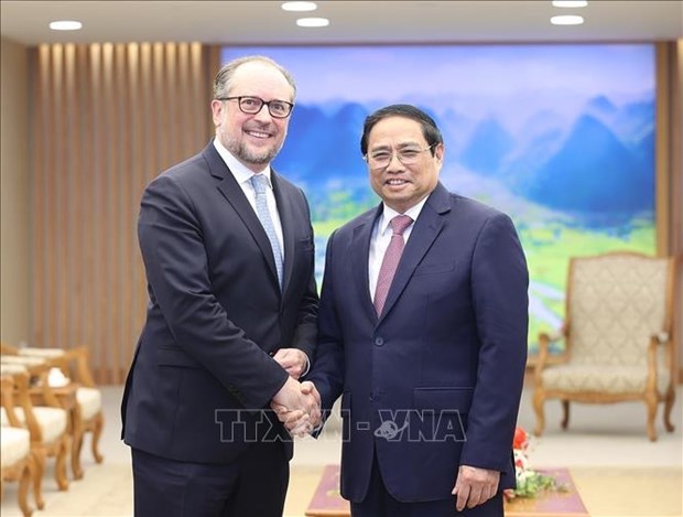 Vietnam espera fortalecer nexos con Austria, dice Premier hinh anh 2