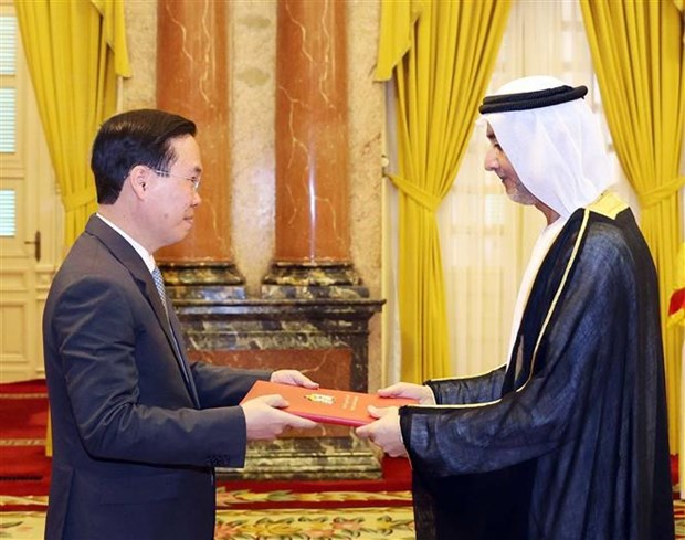 Presidente de Vietnam recibe a embajadores de Chile, UAE y Sri Lanka hinh anh 2