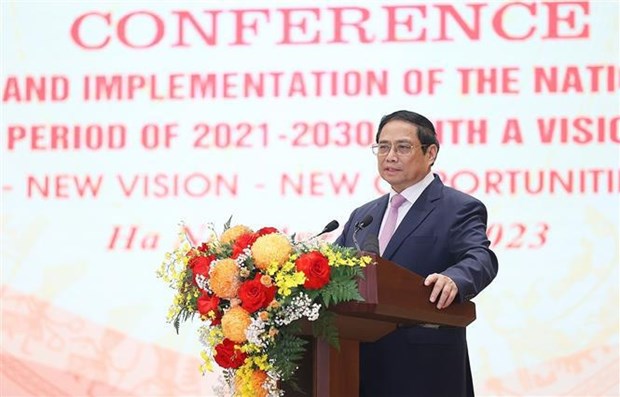 Primer ministro de Vietnam preside conferencia nacional sobre el plan maestro nacional hinh anh 1