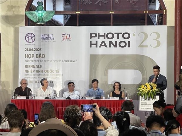 Efectuan en Hanoi un programa fotografico para promover actividades creativas culturales hinh anh 1