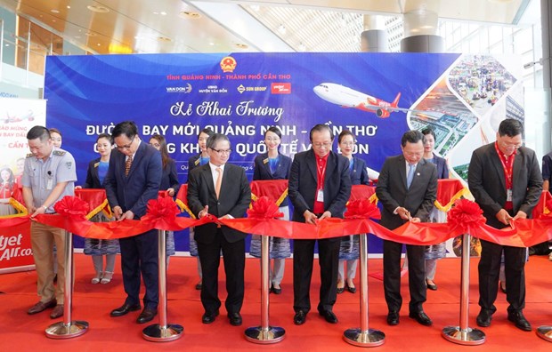 Inauguran ruta aerea entre Quang Ninh y Can Tho hinh anh 2