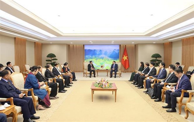 Vietnam y Laos promueven relaciones de gran amistad hinh anh 1