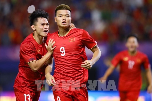 Seleccion de futbol sub-22 de Vietnam gana primera victoria en SEA Games 32 hinh anh 1