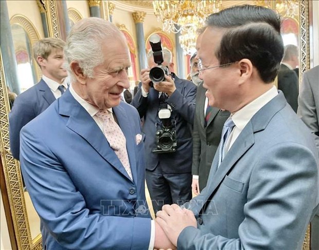 Presidente vietnamita asiste a la coronacion del rey Carlos III del Reino Unido hinh anh 1