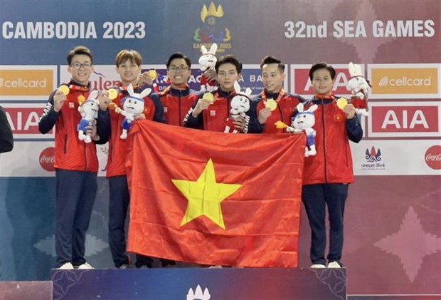 Vietnam continua cosechando medallas en SEA Games 32 hinh anh 1