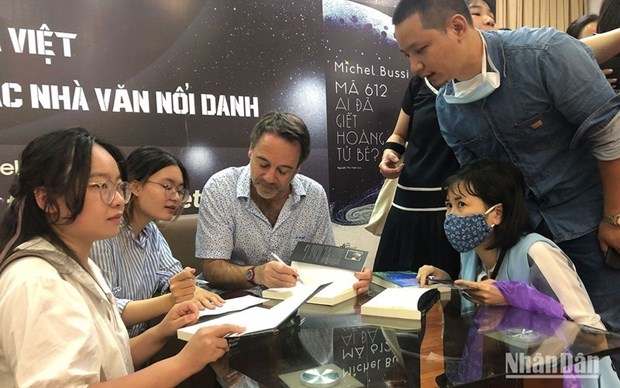 En Hanoi actividades por Dias de la Literatura Europea 2023 hinh anh 1