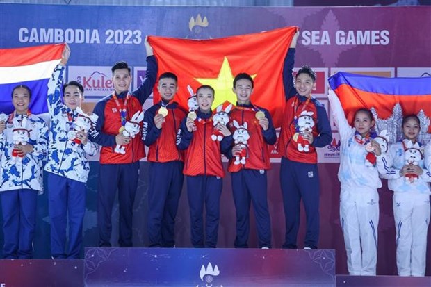 Vietnam cosecha su 90ª medalla de oro en SEA Games 32 hinh anh 1