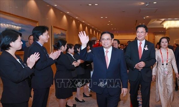 Primer Ministro de Vietnam llega a Hiroshima hinh anh 2
