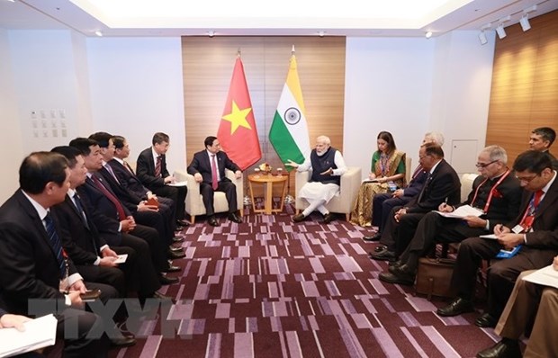 Primer ministro de Vietnam cumple amplia agenda de encuentros en Japon hinh anh 2
