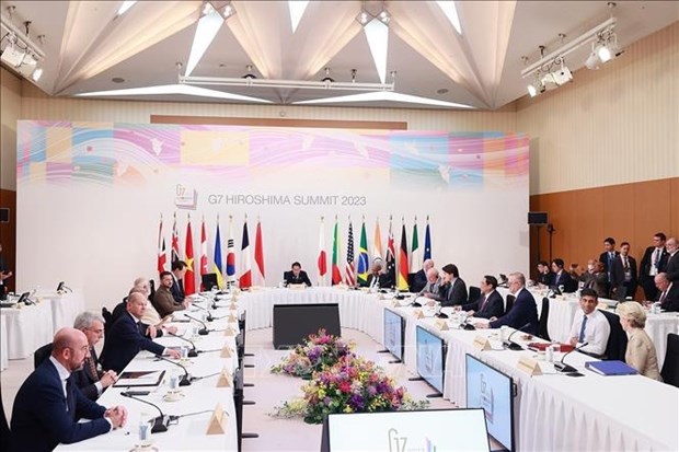 Premier vietnamita participa en sesion de Cumbre ampliada del G7 sobre paz y estabilidad hinh anh 1