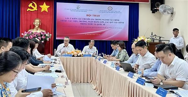 Ciudad Ho Chi Minh podra recibir hasta siete mil millones de dolares de remesas en 2023 hinh anh 2