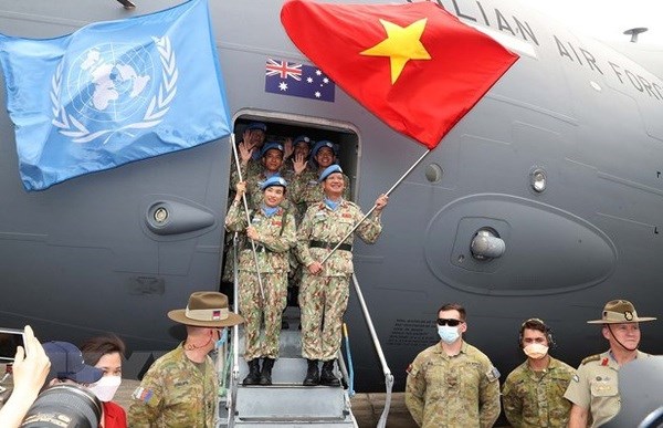 Vietnam dispuesto a trabajar juntos para mantener estabilidad y paz en mundo hinh anh 1