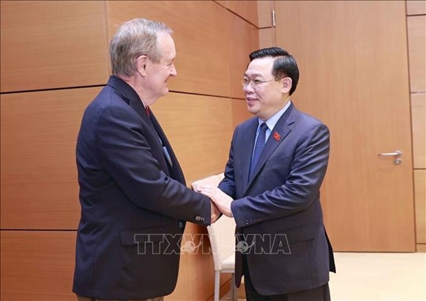 Presidente parlamentario de Vietnam recibe a delegacion de congresistas estadounidenses hinh anh 1