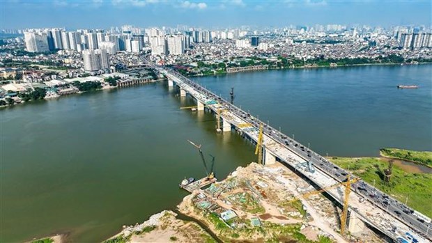 Avanza construccion del puente Vinh Tuy 2 sobre el rio Rojo hinh anh 1