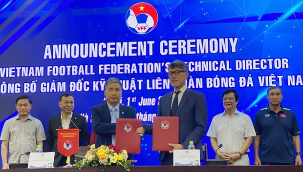 Federacion de Futbol de Vietnam contrata a director tecnico japones hinh anh 1