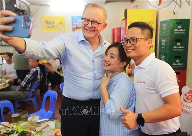 Primer ministro de Australia disfruta de comidas vietnamitas hinh anh 9