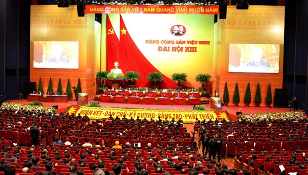 Intercambian experiencias sobre construccion del socialismo en Vietnam y China hinh anh 1
