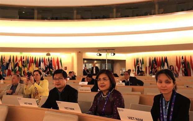 Reitera Vietnam apoyo a valores universales de la OIT hinh anh 2