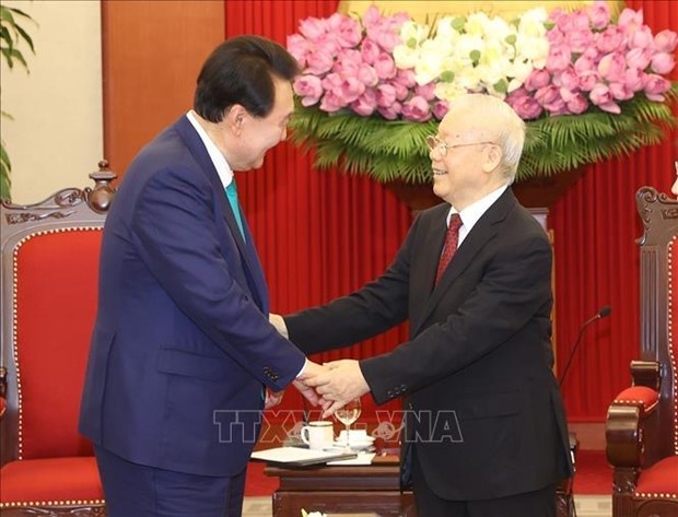 Maximo dirigente partidista de Vietnam se reune con presidente de Corea del Sur hinh anh 1