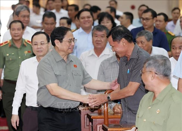Primer ministro se reune con votantes en ciudad de Can Tho hinh anh 2