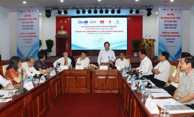 Debaten en Hanoi sobre desarrollo urbano sostenible en delta del Mekong hinh anh 2