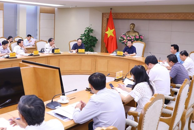 Urgen establecer bolsas nacionales de empleo y bienes raices en Vietnam hinh anh 1