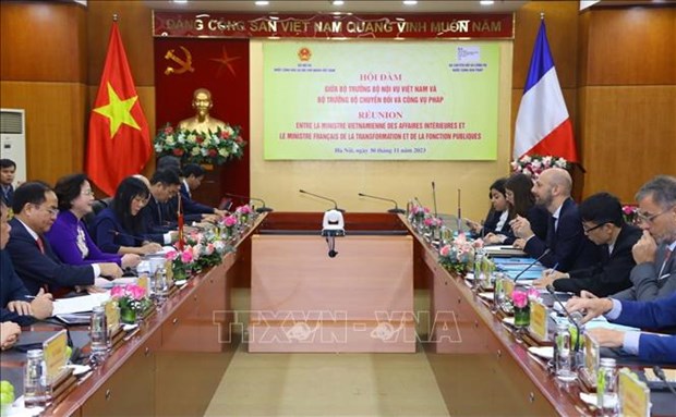Vietnam y Francia cooperan en transformacion digital y reforma administrativa hinh anh 1