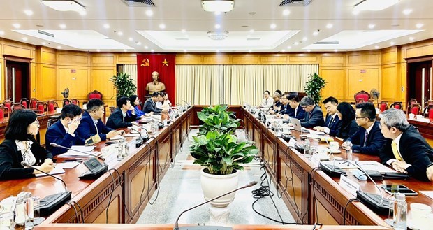Vietnam busca apoyo de EE. UU. para desarrollo de infraestructura de alta tecnologia hinh anh 1