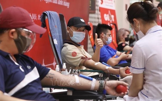 Solo 1,5% de la poblacion vietnamita dona sangre voluntariamente hinh anh 1