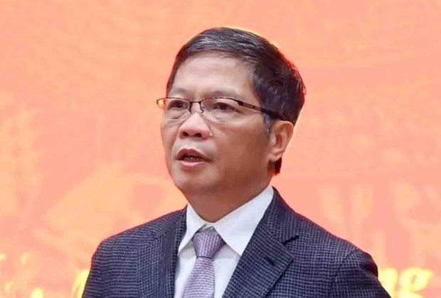 Parlamento permite a Tran Tuan Anh dejar su funcion de diputado hinh anh 1