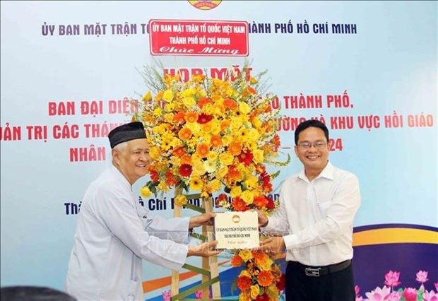 Felicitan a comunidad musulmana en Ciudad Ho Chi Minh por el Ramadan hinh anh 1