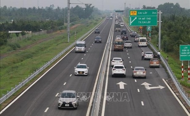 Vietnam emite Decreto sobre gestion de vehiculos extranjeros en el pais hinh anh 1