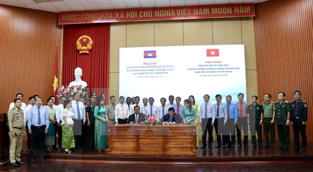 Localidades de Vietnam y Camboya esbozan plan para cooperacion continua hinh anh 1