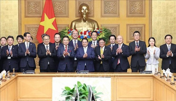 Premier sostuvo encuentro de trabajo con delegacion del Comite Economico Japon – Vietnam hinh anh 1