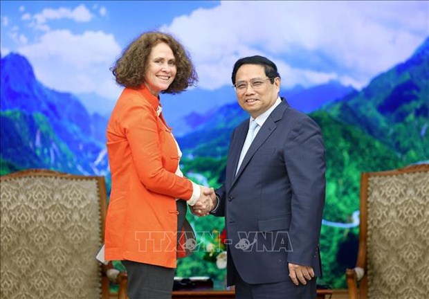 Premier recibe a saliente directora nacional del Banco Mundial en Vietnam hinh anh 1
