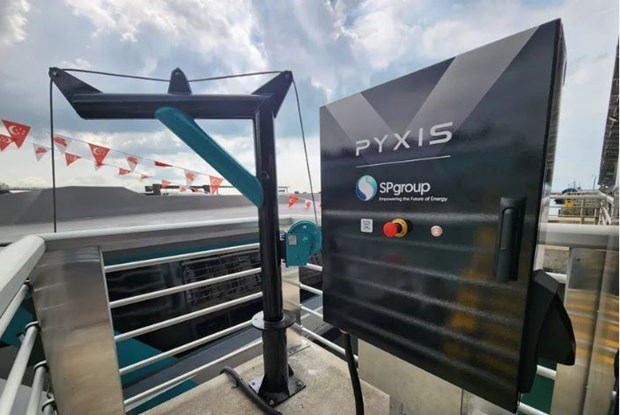 Singapur pone a prueba un punto de carga para embarcaciones electricas portuarias hinh anh 1