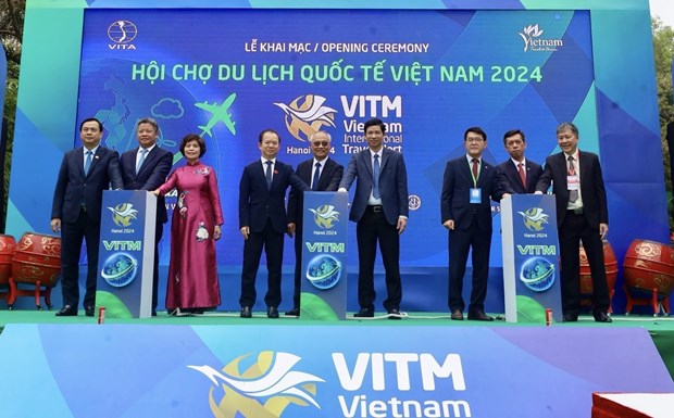 Efectuan en Hanoi Feria Internacional de Turismo de Vietnam hinh anh 1
